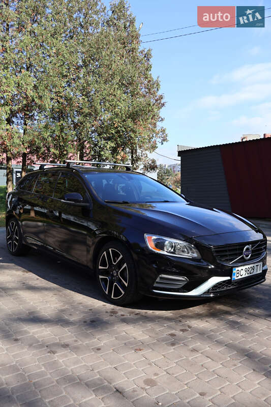 Универсал Volvo V60 2018 в 