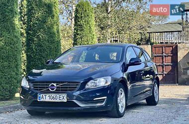 Универсал Volvo V60 2013 в Калуше