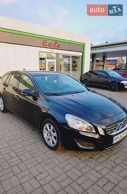 Универсал Volvo V60 2012 в Житомире