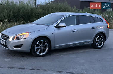 Універсал Volvo V60 2012 в Івано-Франківську