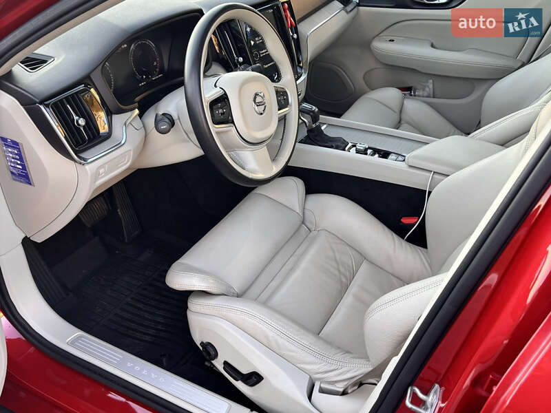 Универсал Volvo V60 2018 в Львове