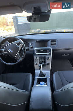 Универсал Volvo V60 2016 в Самборе