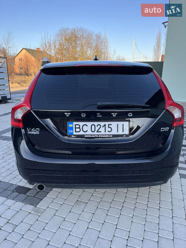 Универсал Volvo V60 2016 в Самборе