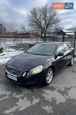 Універсал Volvo V60 2012 в Києві