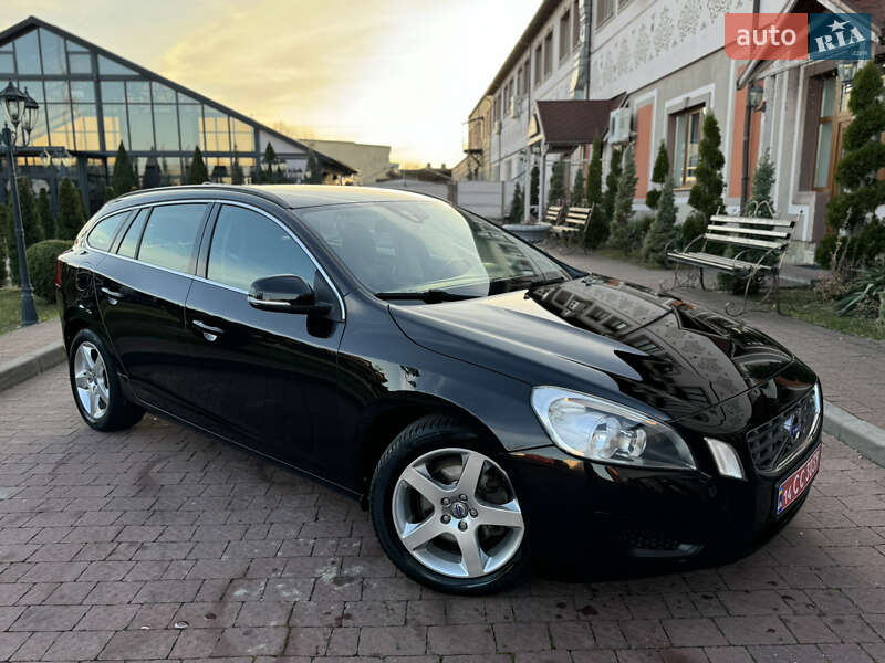 Универсал Volvo V60 2012 в Стрые