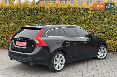 Універсал Volvo V60 2011 в Стрию