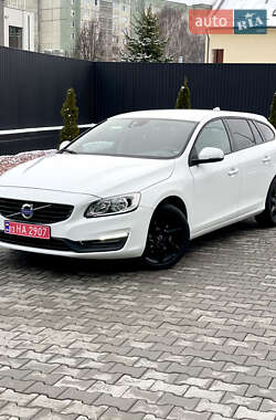 Универсал Volvo V60 2017 в Луцке