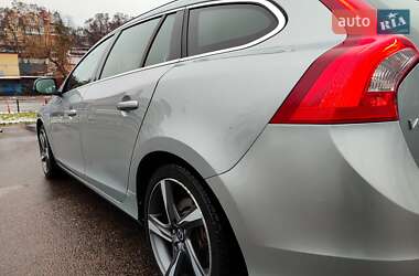 Универсал Volvo V60 2014 в Киеве