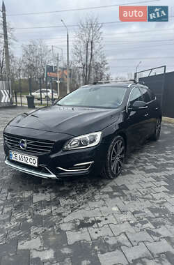 Універсал Volvo V60 2014 в Чернівцях