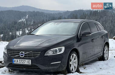 Універсал Volvo V60 2014 в Чернігові