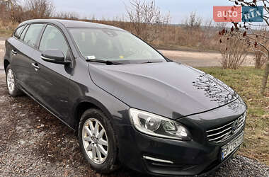 Универсал Volvo V60 2014 в Сумах