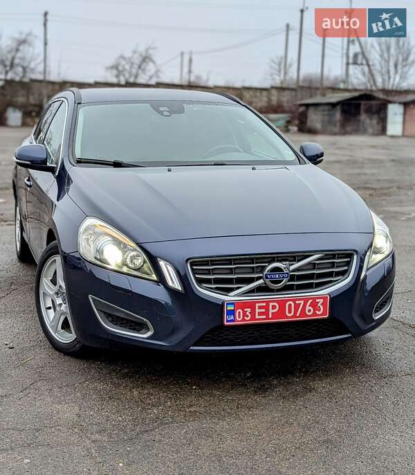 Універсал Volvo V60 2012 в Рівному