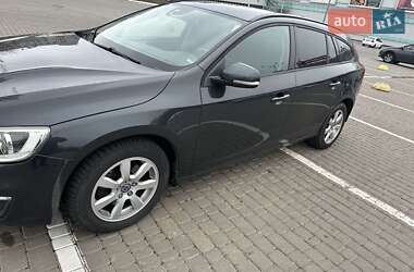 Универсал Volvo V60 2014 в Одессе