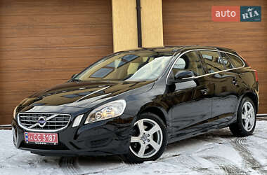 Універсал Volvo V60 2012 в Стрию