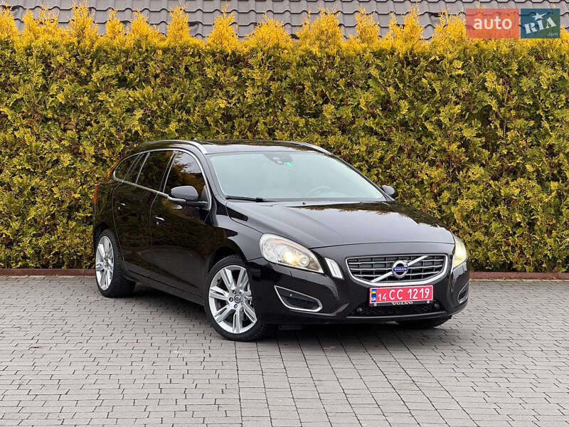 Універсал Volvo V60 2011 в Стрию