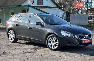 Універсал Volvo V60 2012 в Дубні