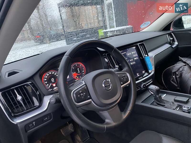 Універсал Volvo V60 2019 в Шепетівці