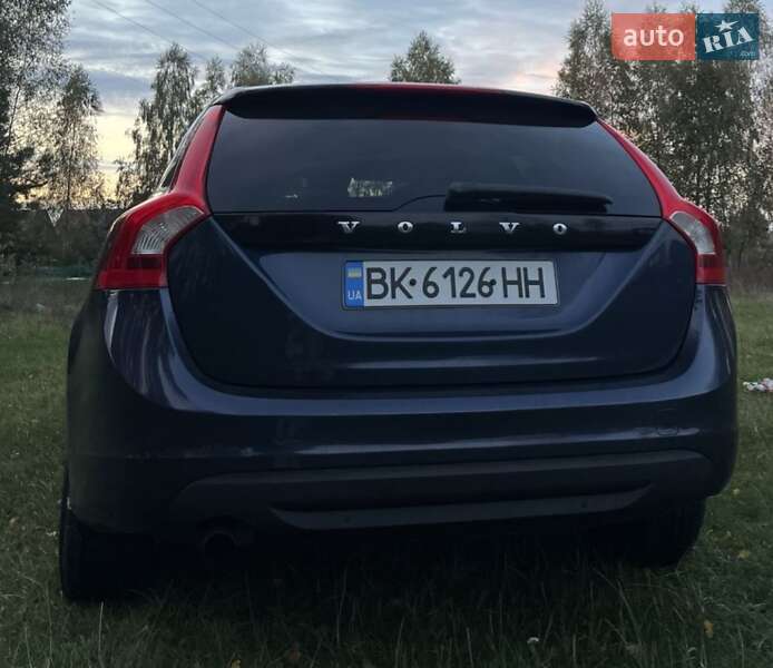 Универсал Volvo V60 2011 в Костополе