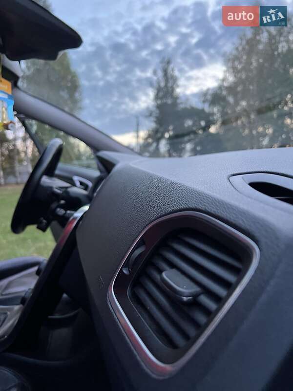 Универсал Volvo V60 2011 в Костополе