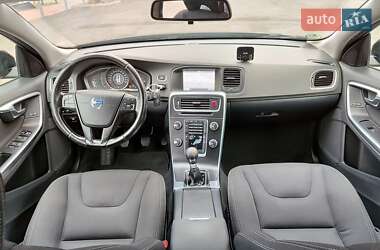 Универсал Volvo V60 2014 в Киеве