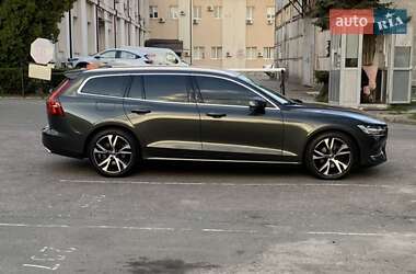 Універсал Volvo V60 2019 в Києві