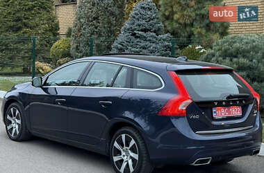 Универсал Volvo V60 2014 в Ровно