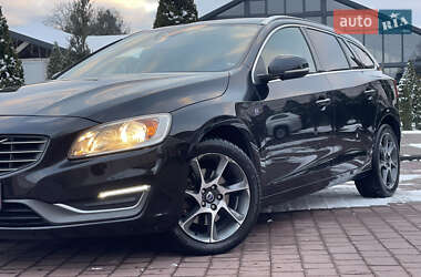 Универсал Volvo V60 2015 в Стрые