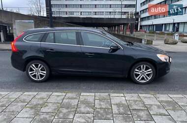 Универсал Volvo V60 2013 в Львове