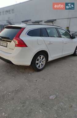 Универсал Volvo V60 2012 в Тернополе