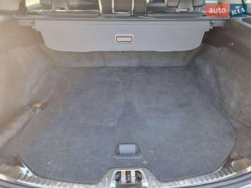 Универсал Volvo V60 2015 в Киеве