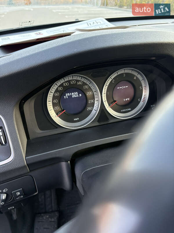 Универсал Volvo V60 2013 в Львове