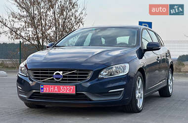 Універсал Volvo V60 2014 в Радивиліві