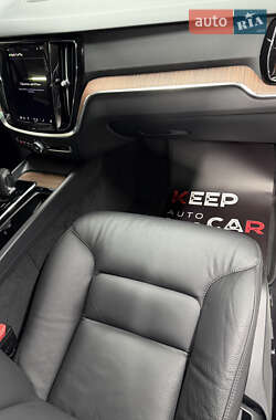 Універсал Volvo V60 2023 в Одесі