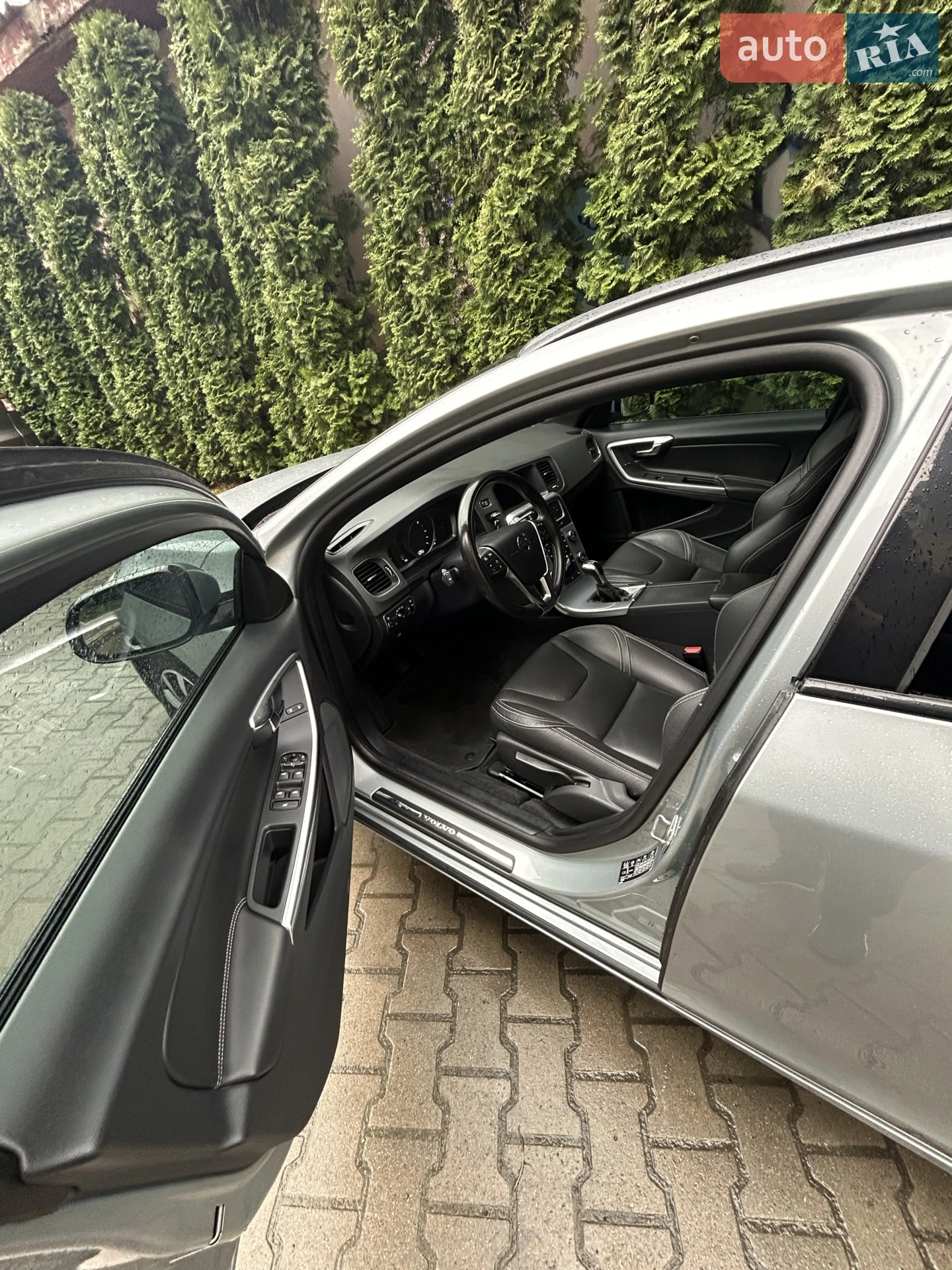 2018 Volvo V60 - мініатюра 12
