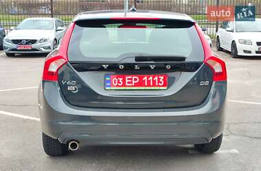 Универсал Volvo V60 2014 в 