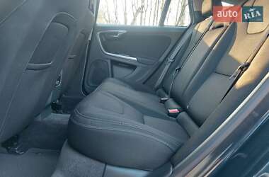 Универсал Volvo V60 2014 в 