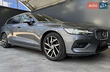 Универсал Volvo V60 2019 в 