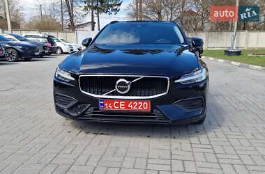 Универсал Volvo V60 2019 в 