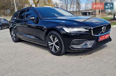 Универсал Volvo V60 2019 в 