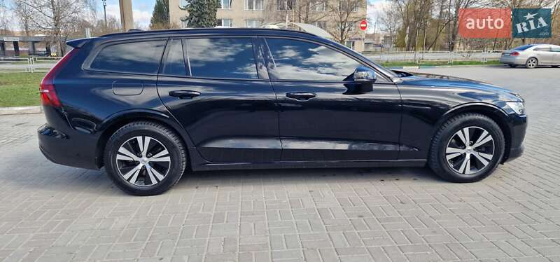 Универсал Volvo V60 2019 в Тернополе