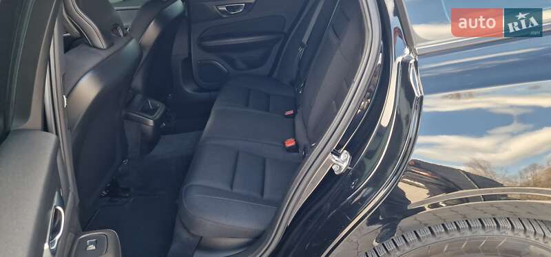 Универсал Volvo V60 2019 в Тернополе