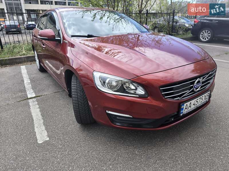 Універсал Volvo V60 2014 в 