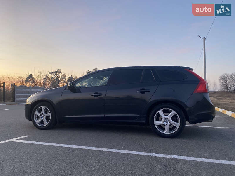 Універсал Volvo V60 2011 в Києві
