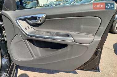 Универсал Volvo V60 2013 в 