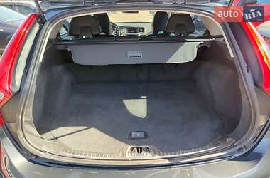 Универсал Volvo V60 2014 в 