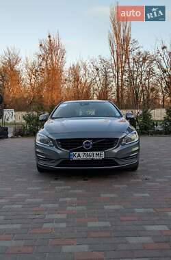 Универсал Volvo V60 2018 в 