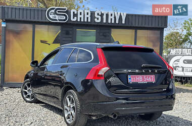 Универсал Volvo V60 2014 в 