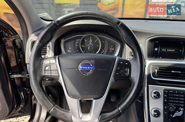 Универсал Volvo V60 2014 в 