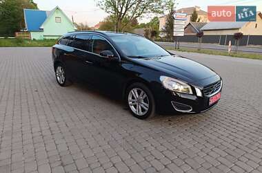 Універсал Volvo V60 2013 в 