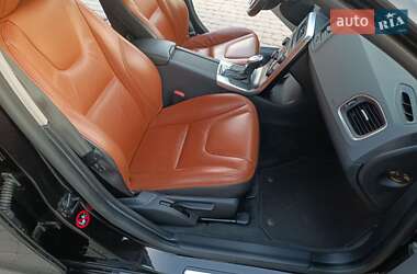 Універсал Volvo V60 2013 в 